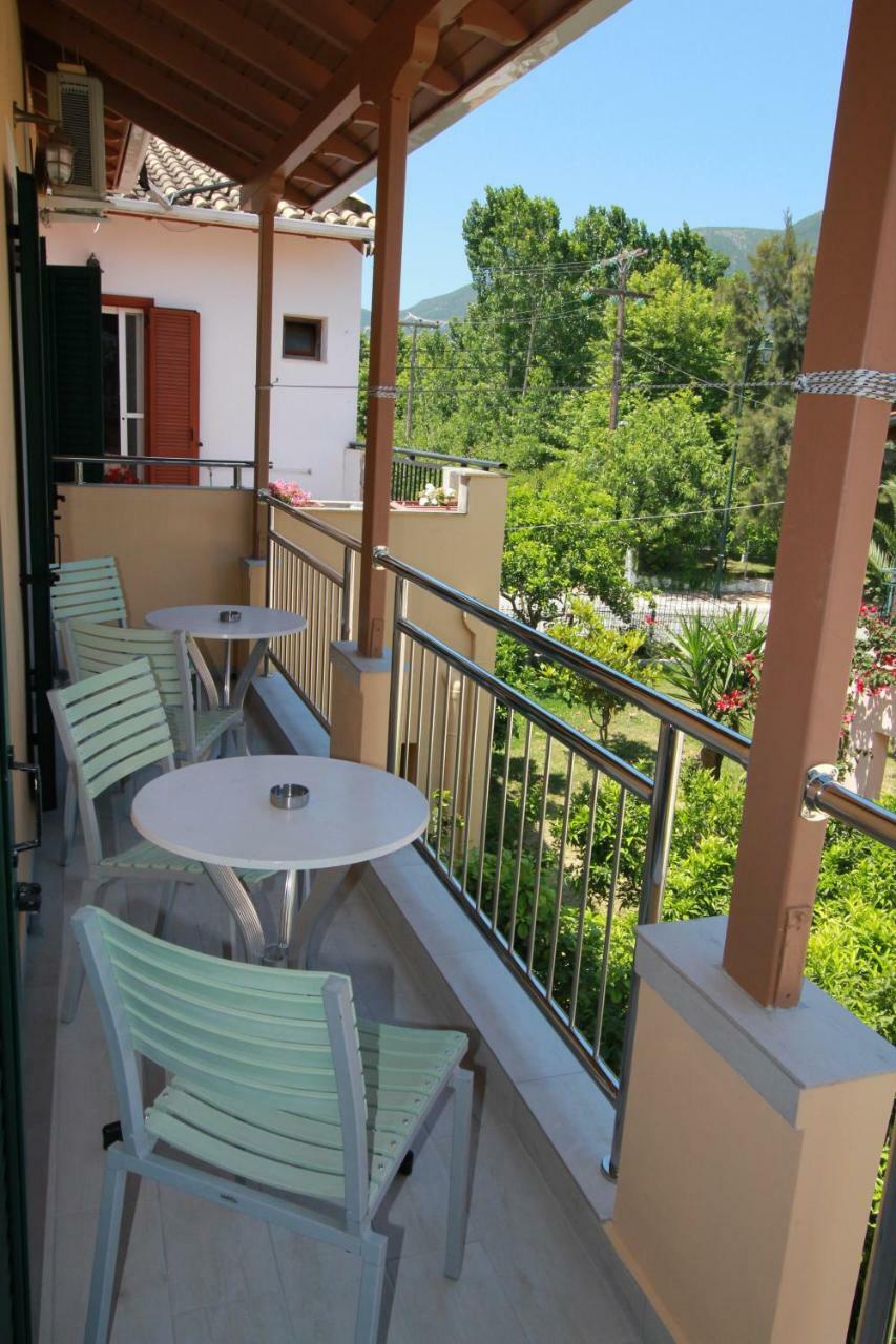 George Studios Vasilikí Exterior foto